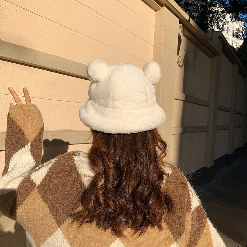 bear hat on model back view