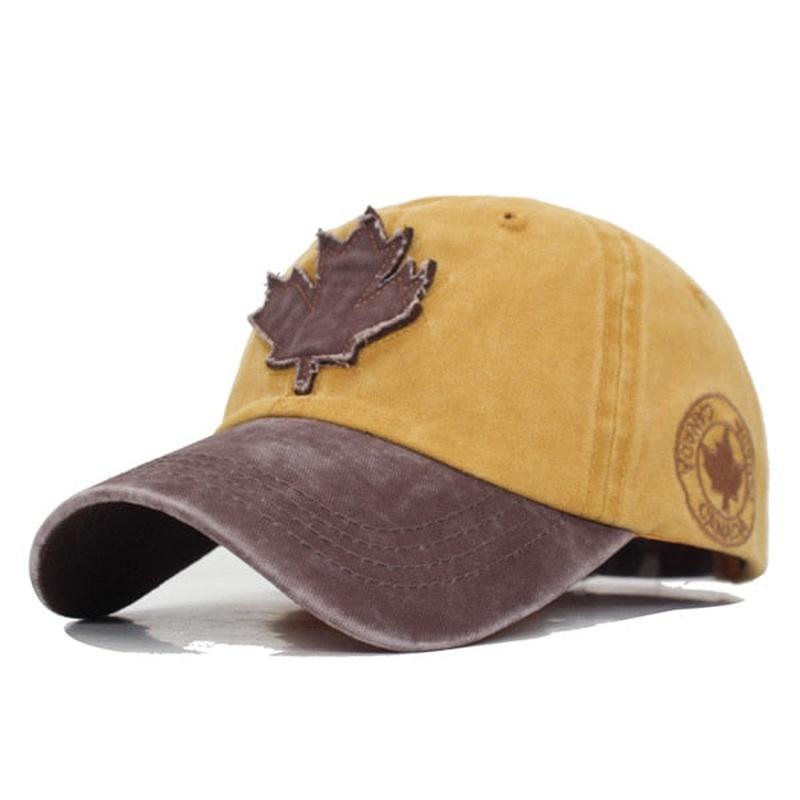 Canada Hat in yellow and brown 