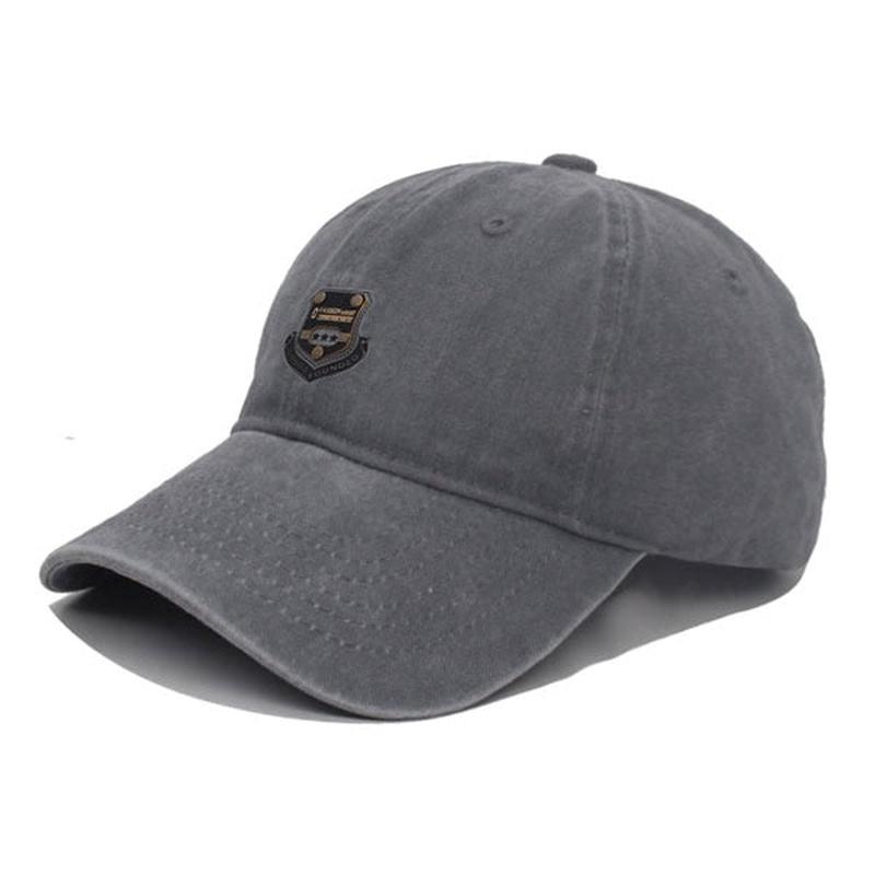 casual baseball cap in gray