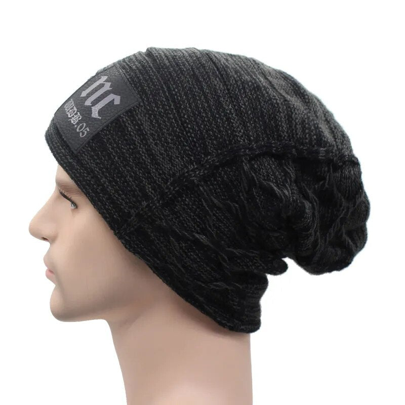 men slouchy beanie side view