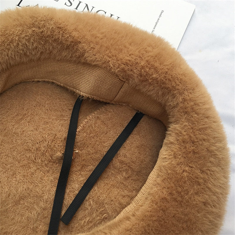 french beret showing inside of hat 