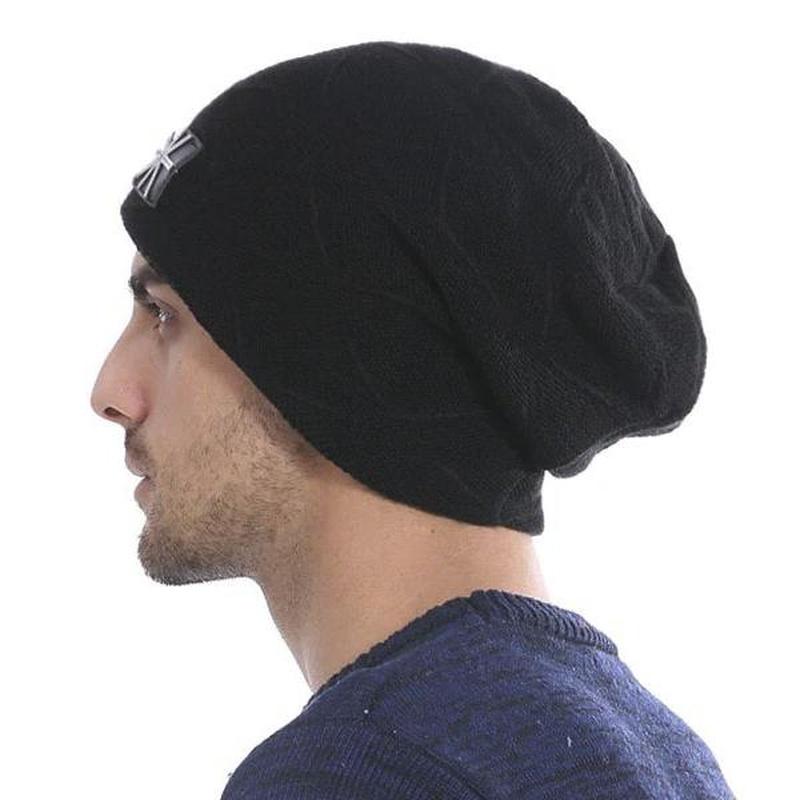 cable knit beanieon model back view 