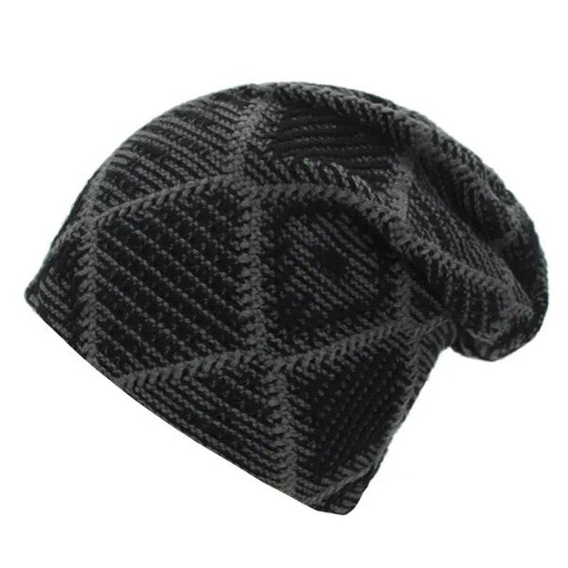 Argyle Beanie in black