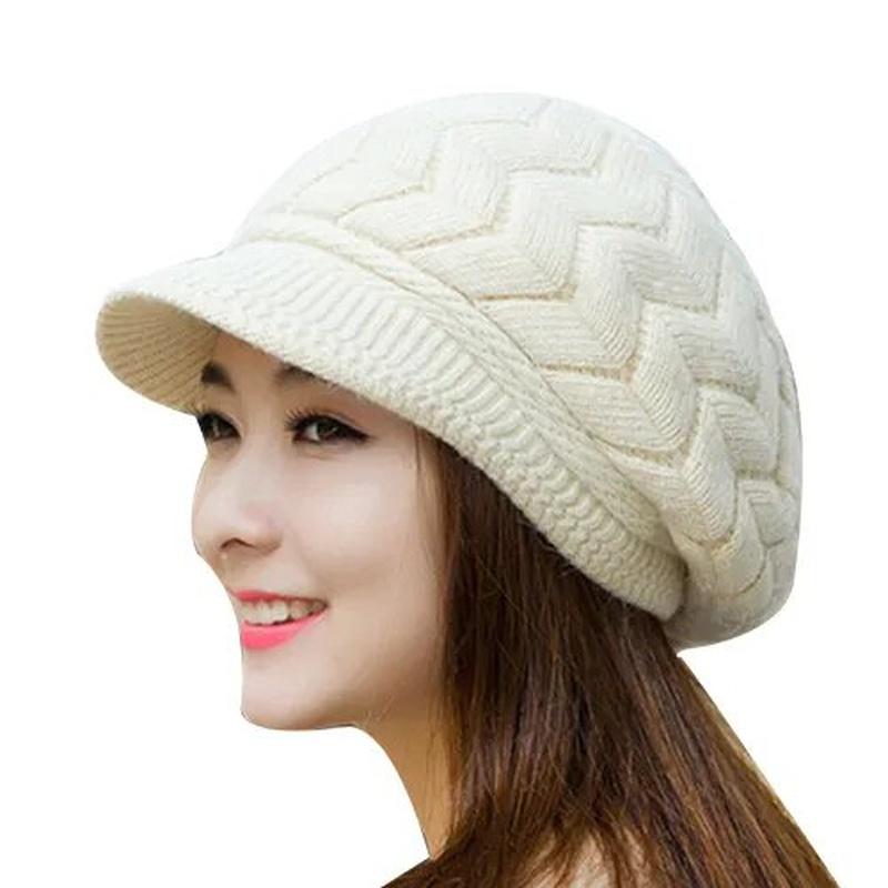 Bonnet Beanie Cream Colored