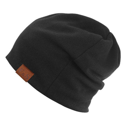 slouch beanie in black