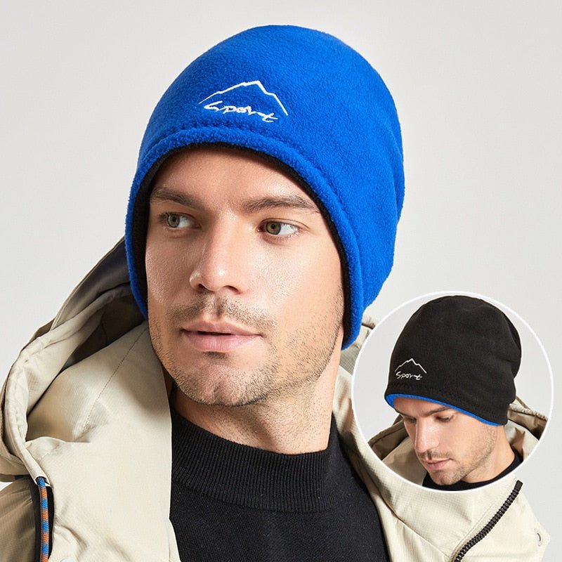 fleece beanie in blue