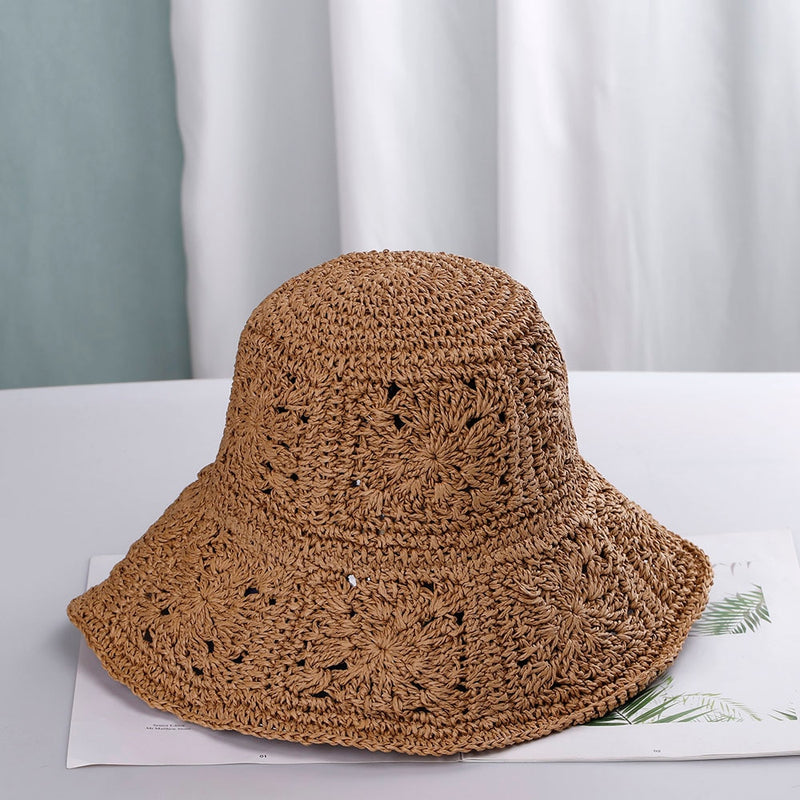 knit bucket hat in classic brown