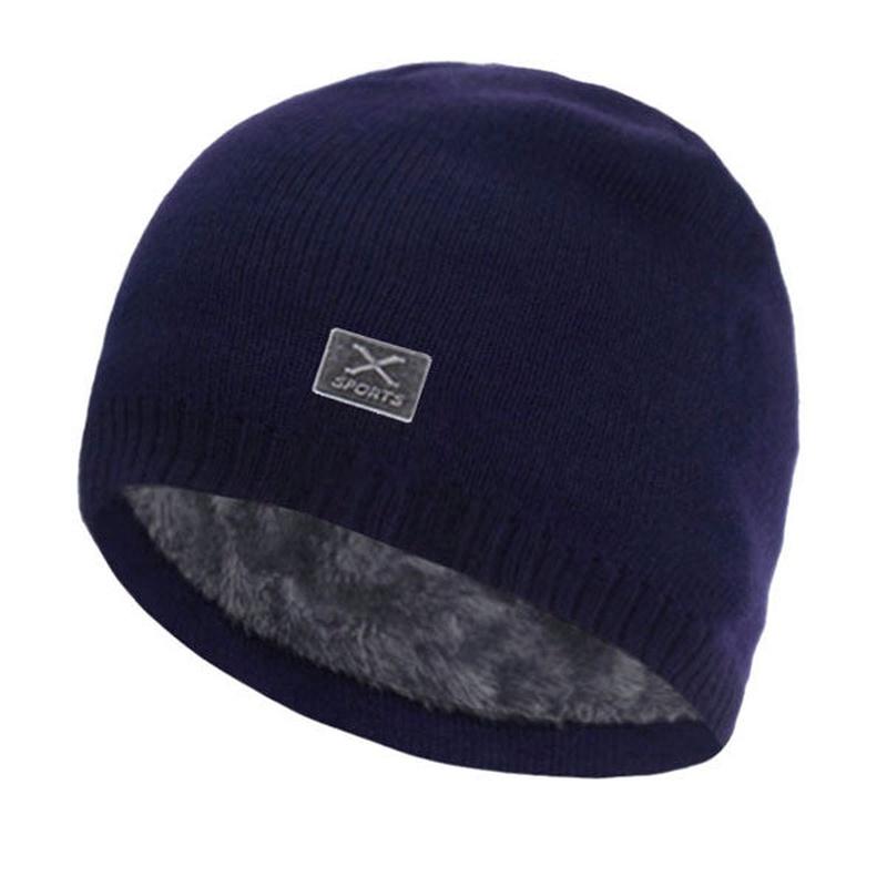 lined beanie in navy 
