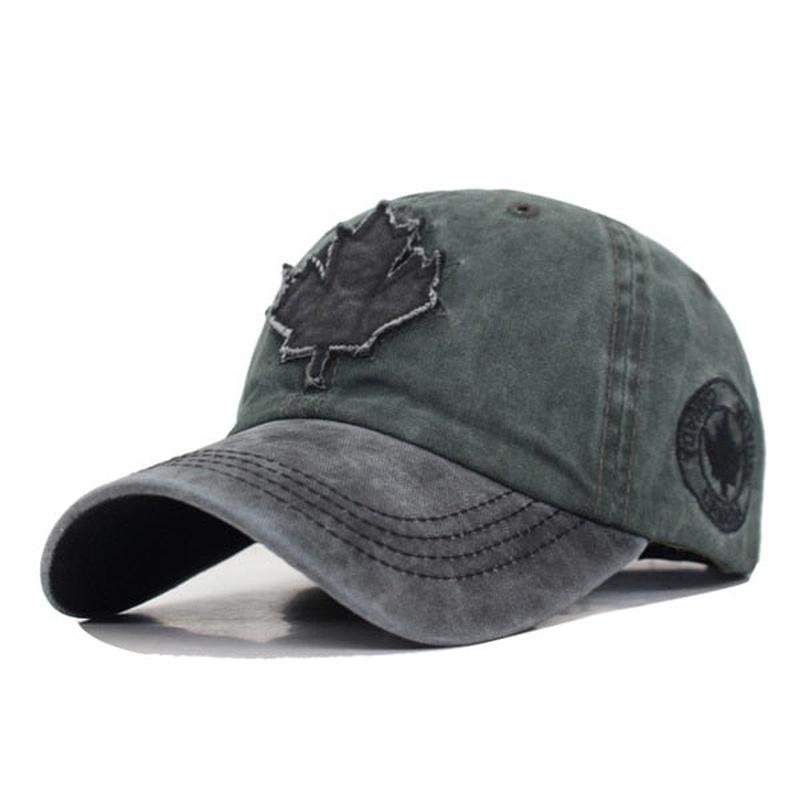 Canada Hat in Black and green 